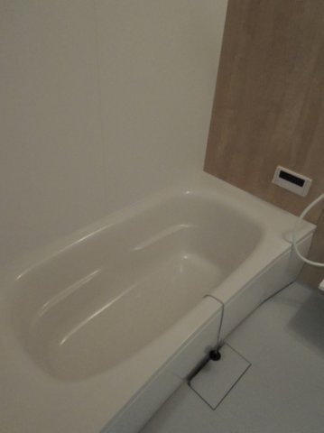 ワイズテラスの浴室