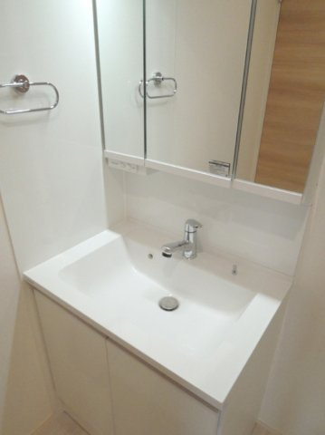 ワイズテラスの独立洗面台