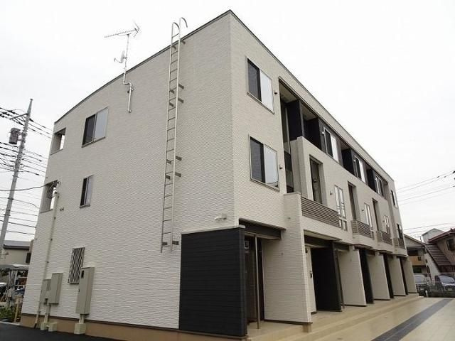 グランディールの外観