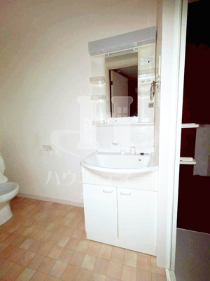 【独立洗面台】 | フュージョン板橋本町 | 使いやすい独立洗面台です