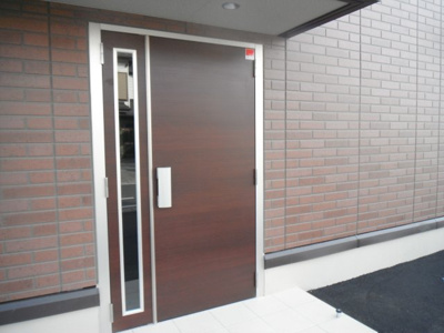 【エントランス】 | シャルール