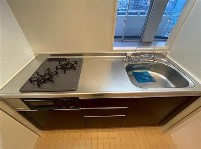 リヴシティ上野入谷グロースのキッチン