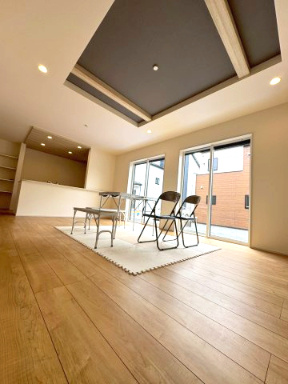 三島市谷田　新築戸建　全４棟　１号棟の居間・リビング