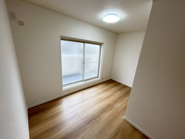 神戸市垂水区星陵台５丁目戸建の洋室