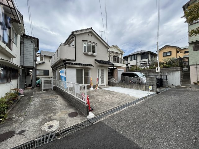 神戸市垂水区星陵台５丁目戸建の外観