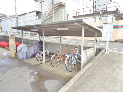 【その他共用部分】 | グリシーナ | 屋根付き駐輪場
