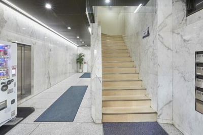 【エントランス】 | 偕楽ビル（新末広）