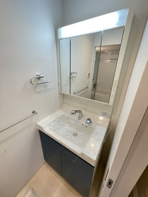 【独立洗面台】 | シャーメゾン神戸