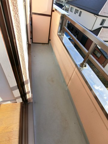 リエス小山間々田のバルコニー