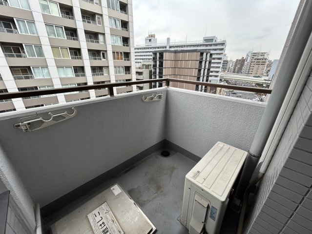 【バルコニー】