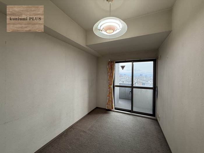 グランドメゾン小阪の洋室