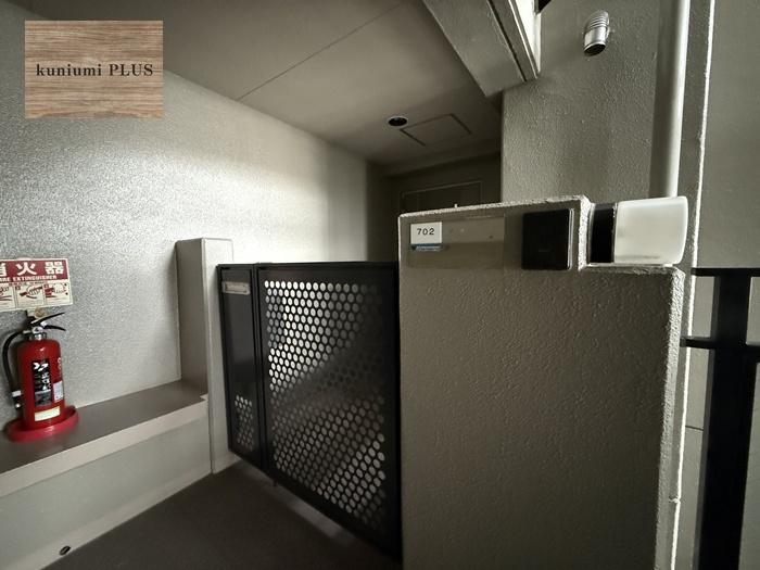 グランドメゾン小阪の玄関