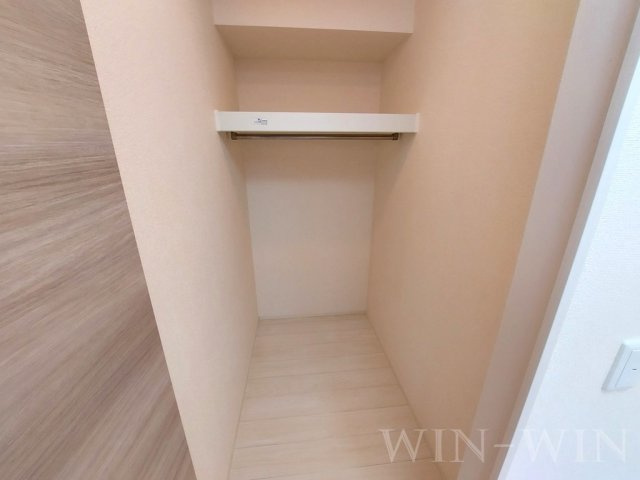 エレガンス三本木の収納