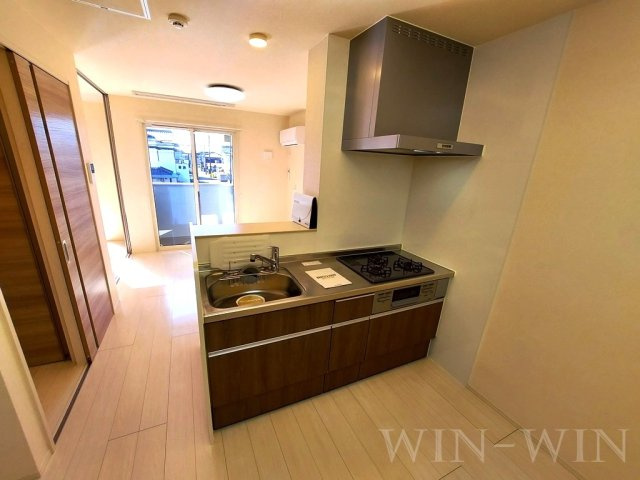 エレガンス三本木のキッチン