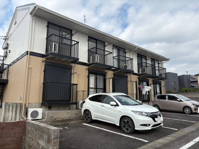 サンヒルズ黒笹いずみの外観