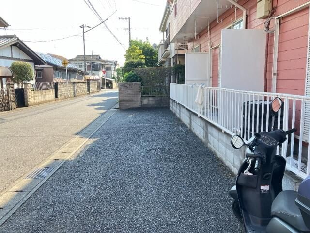 サンモールＭの駐車場