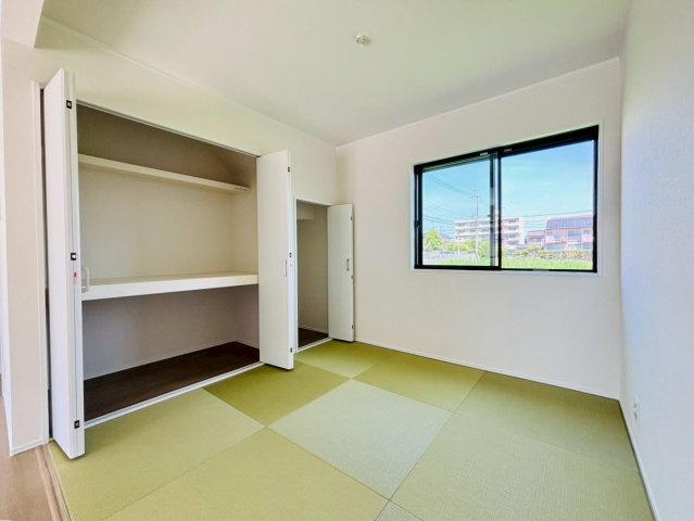 【商談中】ダイマルタウン　羽島市竹鼻町寺東第７　全４区画分譲の和室|一室あると便利な和室は、ご来客時はもちろん、お子様のお昼寝や遊び場、寝室としてもご利用いただけます。