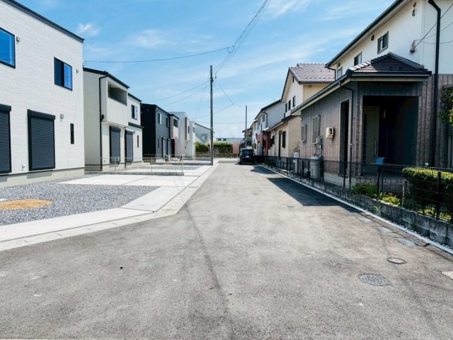【商談中】ダイマルタウン　羽島市竹鼻町寺東第７　全４区画分譲の前面道路含む現地写真|■前面道路　■ヤマダ不動産　株式会社リライフ　
■夢のマイホーム購入をフルサポートします！