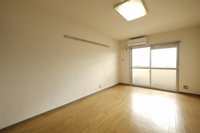 ミラドール今Ⅱの洋室|※写真は別の部屋のものです。