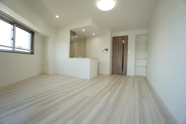 メインステージ浅草入谷Ⅱの内装