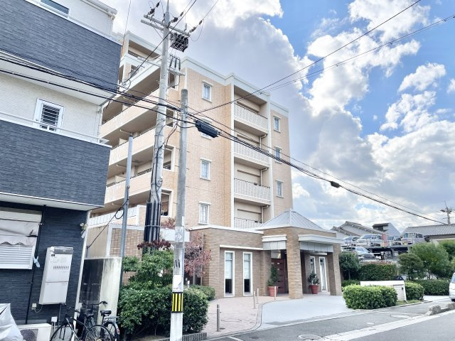 ブランズ萱島の外観|外観です