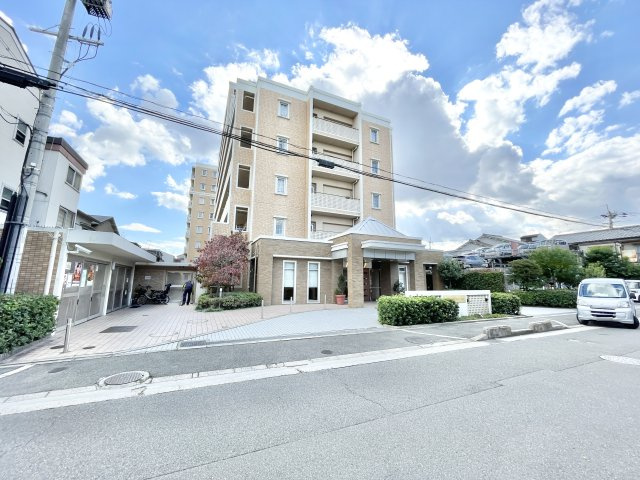 ブランズ萱島の外観|物件の外観です