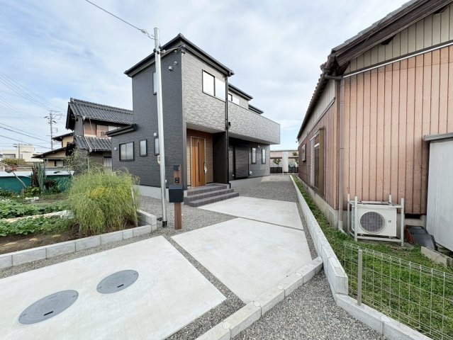 リーブルガーデン　羽島市福寿小学校前　全３区画分譲の外観|■外観写真　
■ヤマダ不動産　株式会社リライフ　