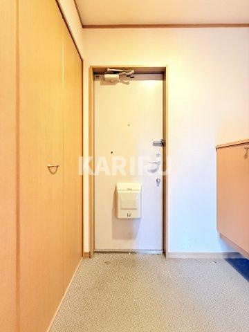 グランパルク　Ａの玄関