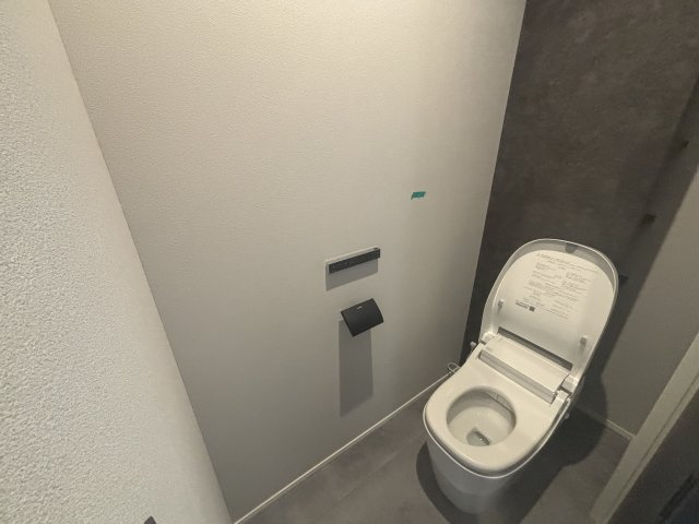 西区上堀越町｜名古屋市の戸建ならホームアップのトイレ|2か所にトイレを完備。混み合う朝や来客時も安心の設計！