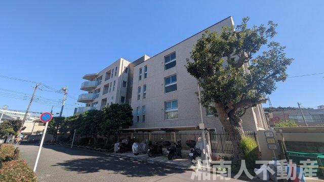 プラウド湘南藤沢の駐輪場