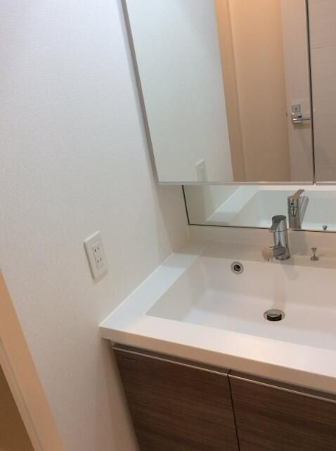 メインステージ神田須田町の洗面所