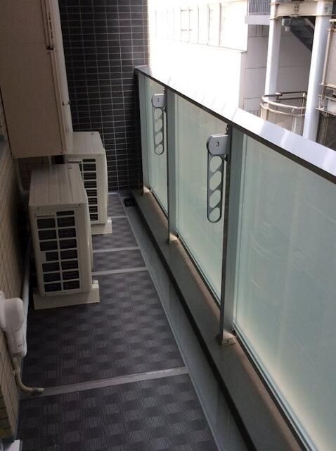 メインステージ神田須田町のバルコニー