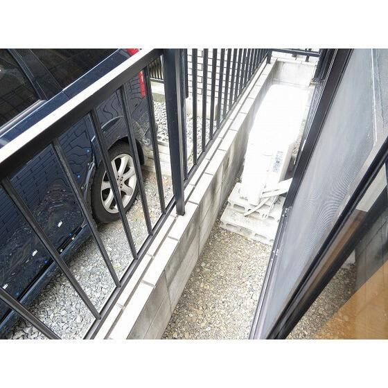 ハイツ・セシボンのバルコニー