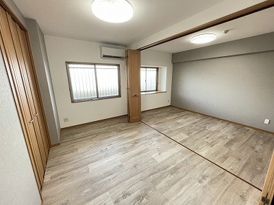 シンセアーマンション・菊陽の杜の洋室|洋室間のパーテーションを開けると広い洋室になります