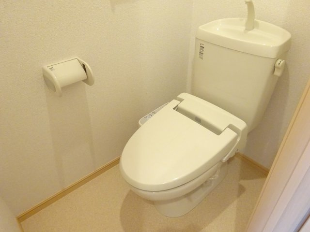 フローレンスのトイレ|ゆったりとした空間のトイレです
