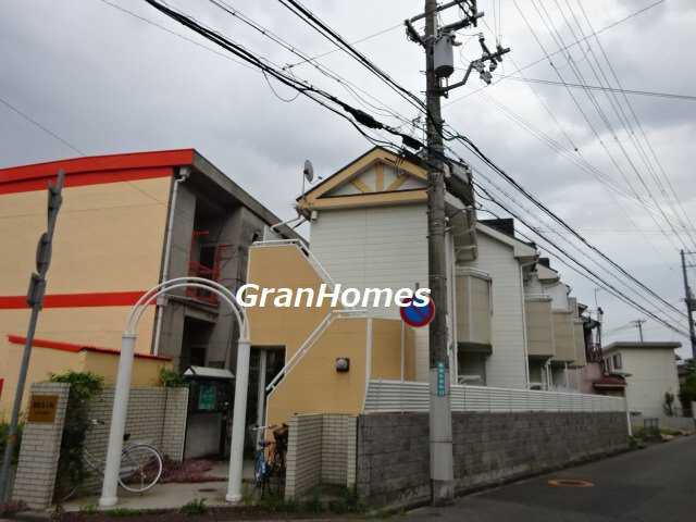 ビギン鳥羽の外観