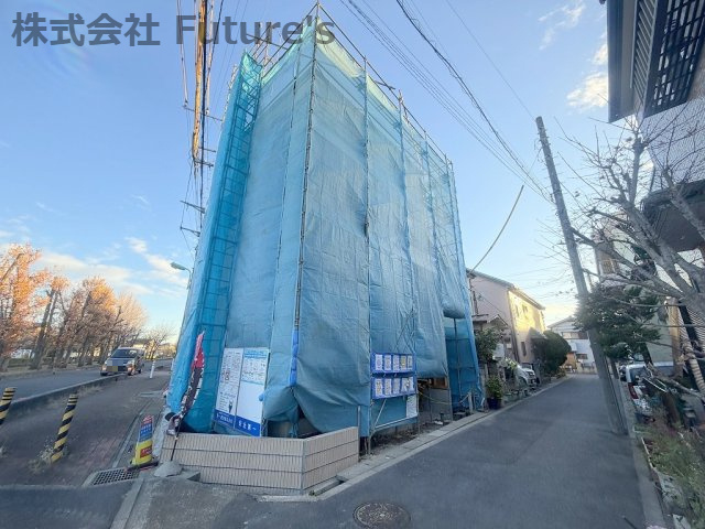 三郷市戸ケ崎3丁目　新築戸建　全1棟の前面道路含む現地写真|前面道路含む現地写真です。