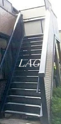 【その他共用部分】 | フラッツ西落合 | 共有階段です。