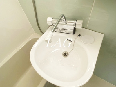 【洗面所】 | レピュア蓮根レジデンスⅡ | 洗面台です。