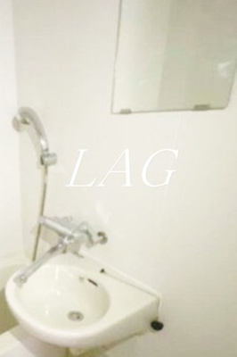 【洗面所】 | ラ・クローネ | 洗面台です。