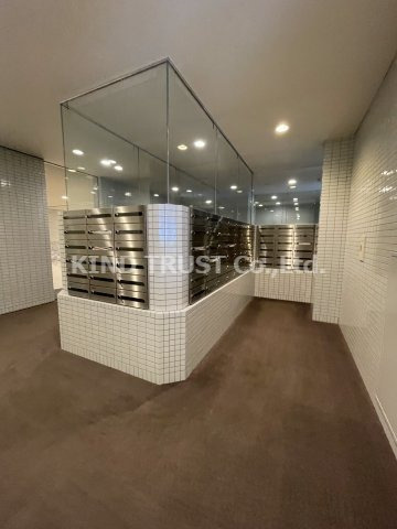 OAPレジデンスタワー西館のロビー|清潔なロビーです