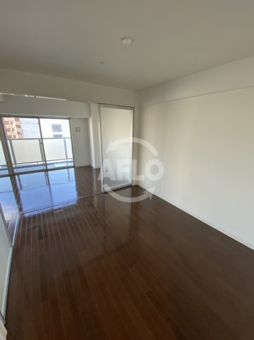 レジディア玉造　中道小学校区の洋室|レジディア玉造　洋室