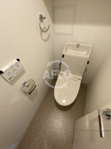 レジディア玉造　中道小学校区のトイレ|レジディア玉造　温水洗浄便座