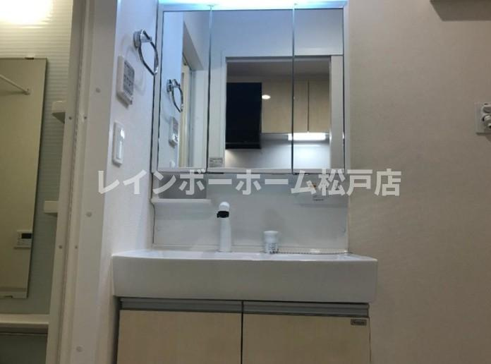 コンフォルト優の独立洗面台