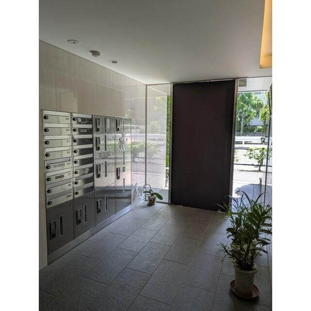 フィオレンテ田園調布のエントランス