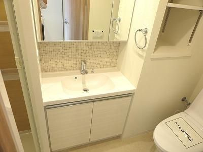 フィオレンテ田園調布の洗面所