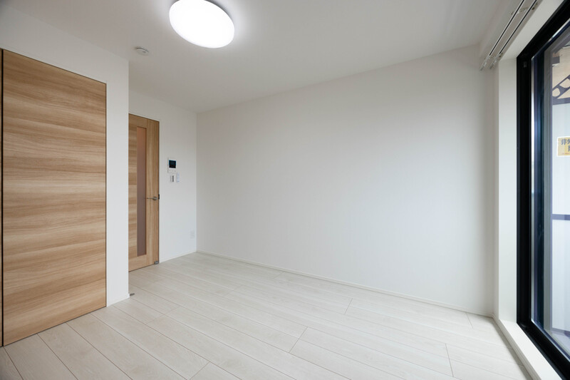 川崎市多摩区中野島６丁目のアパートの居間・リビング