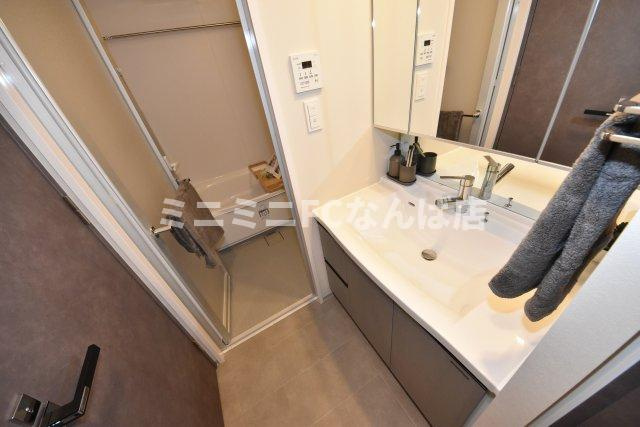 ルフォンプログレ新町の洗面所