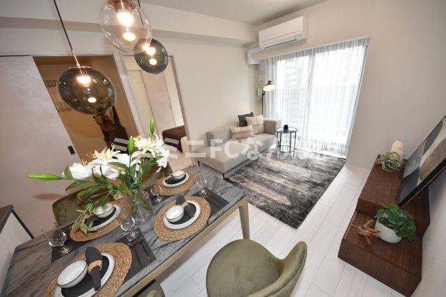 ルフォンプログレ新町の居間・リビング