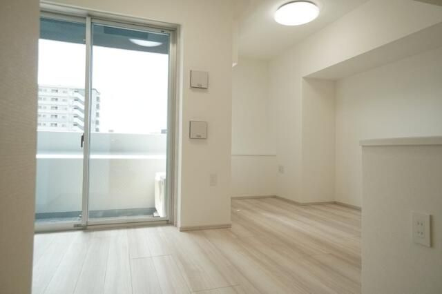 メインステージ浅草国際通りの居間・リビング